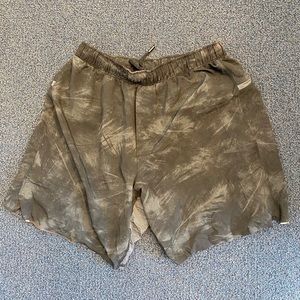 lululemon Surge Shorts Linerless 6” - Medium